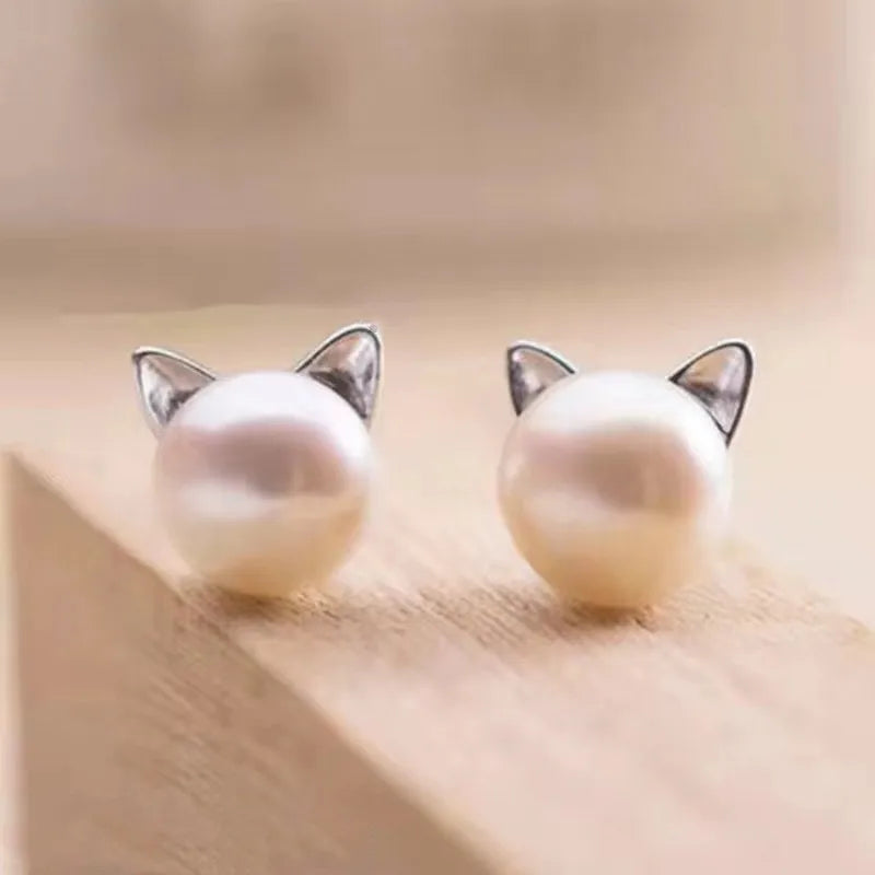 Cat Pearl Earrings