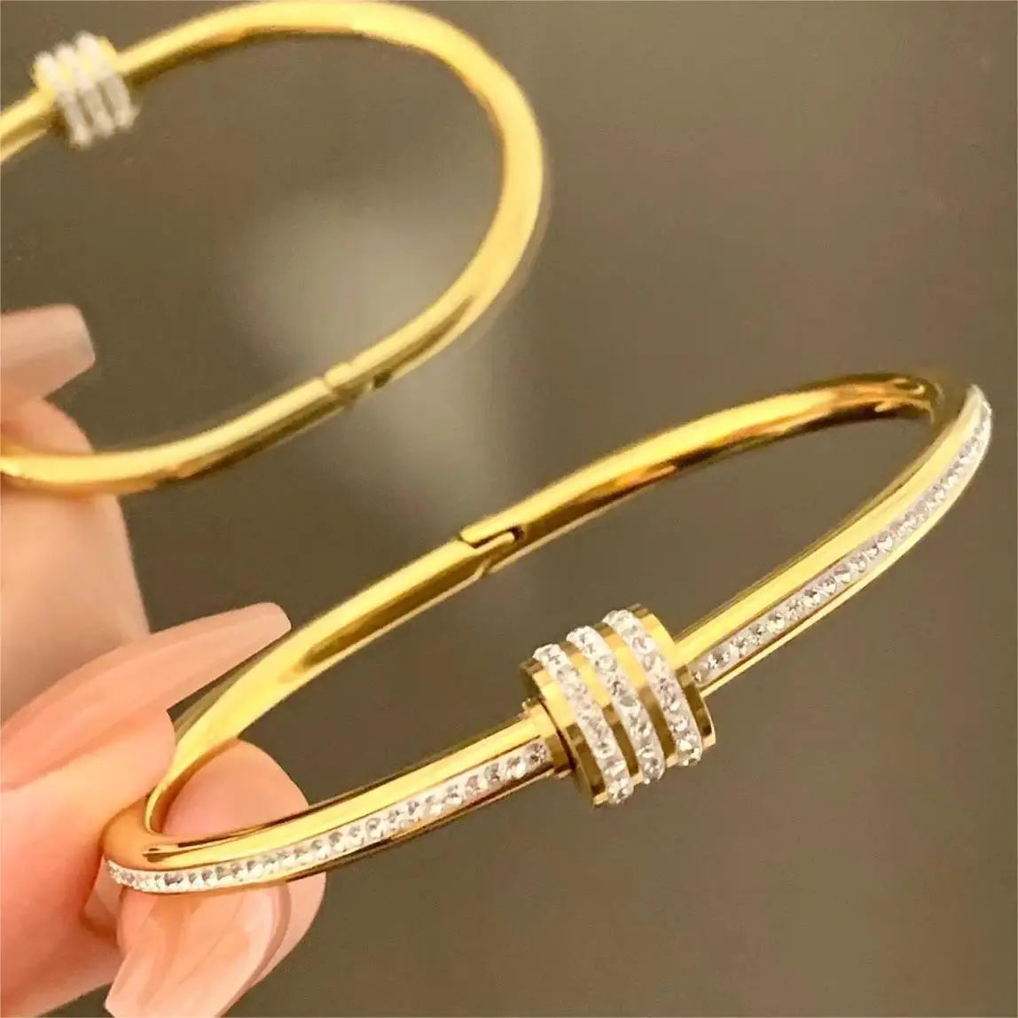 1pc Titanium Steel Gold Bracelet